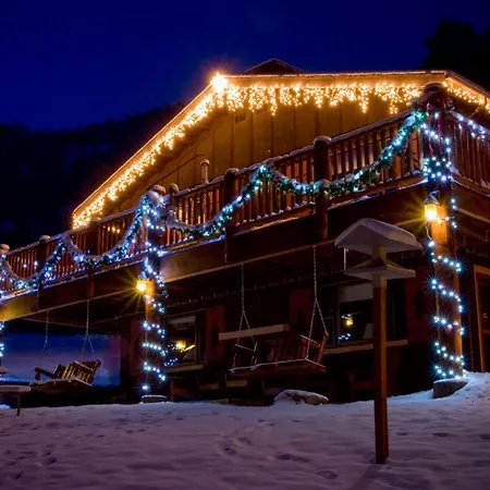 Mcgregor Mountain Lodge